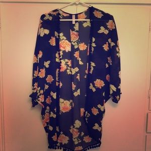 GORGEOUS Kimono NWOT